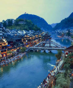Phượng Hoàng cổ trấn tại Trung Quốc